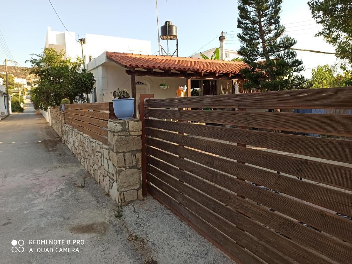 Cactus Home Каламаки Экстерьер фото